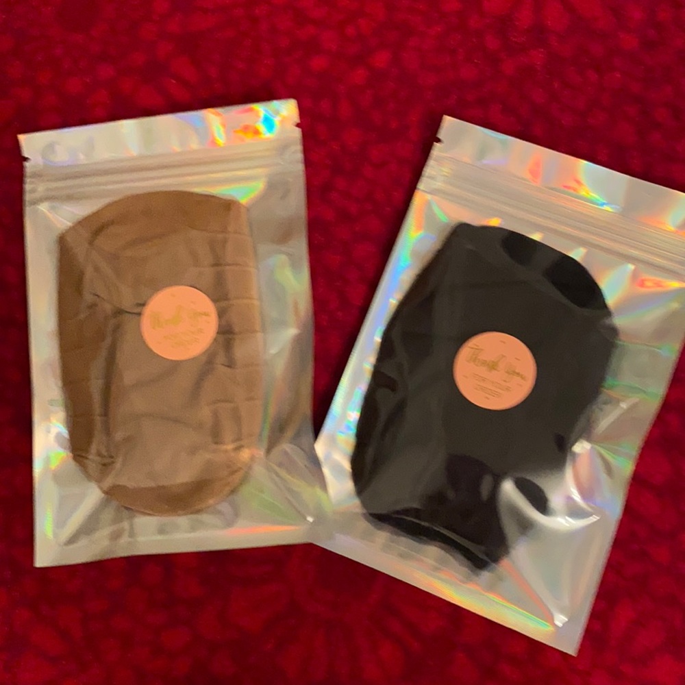 SKIMS FACE MASK- $17